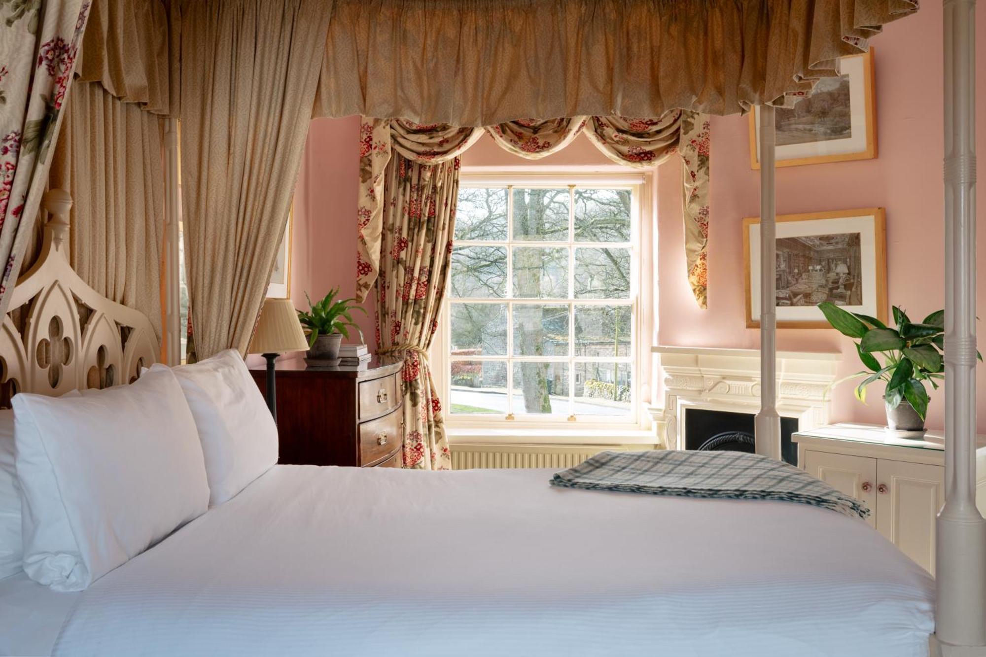The Devonshire Arms Hotel At โบลตันแอบบีย์ ภายนอก รูปภาพ